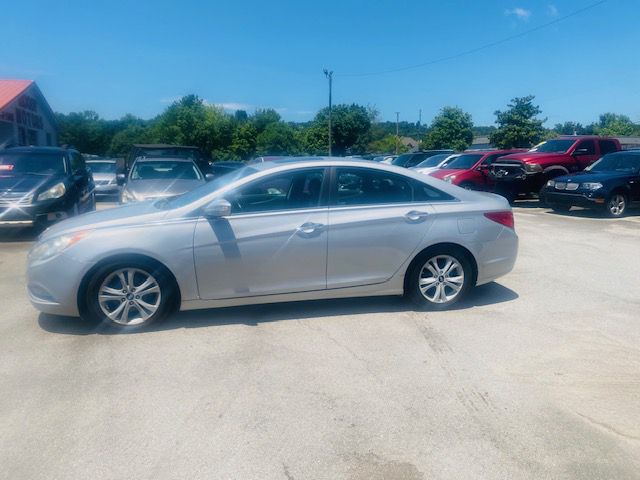 HYUNDAI SONATA 2011 HYUNDAI SONATA 5NPEC4AC8BH073992