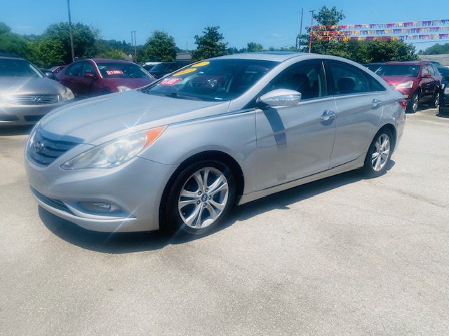 HYUNDAI SONATA 2011 HYUNDAI SONATA 5NPEC4AC8BH073992