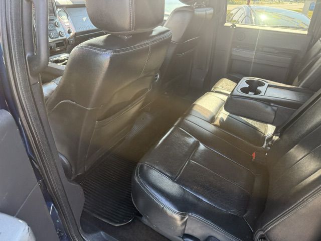 Photo 11 of this FORD F350