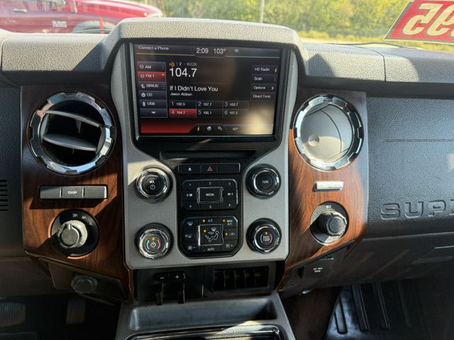 Photo 16 of this FORD F350
