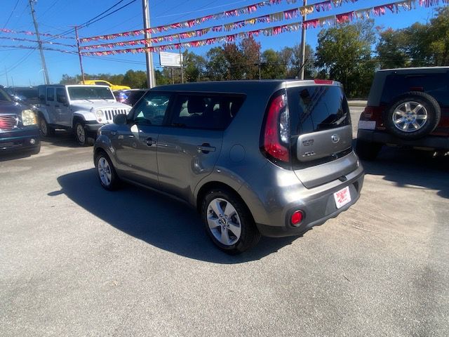 Photo 3 of this KIA SOUL