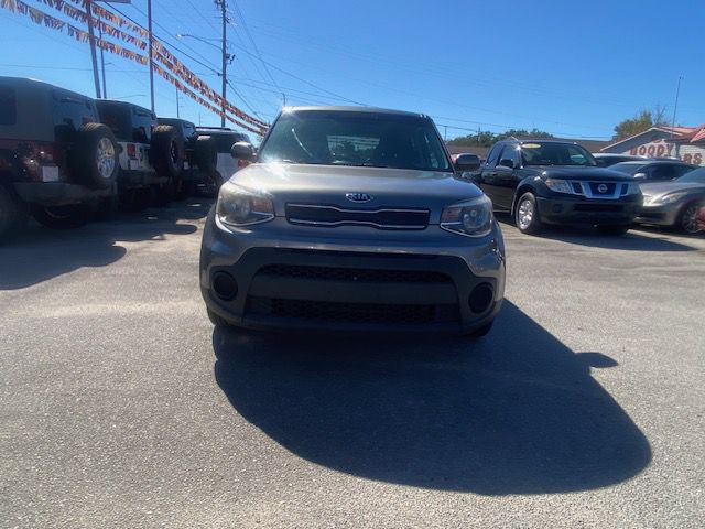 Photo 8 of this KIA SOUL