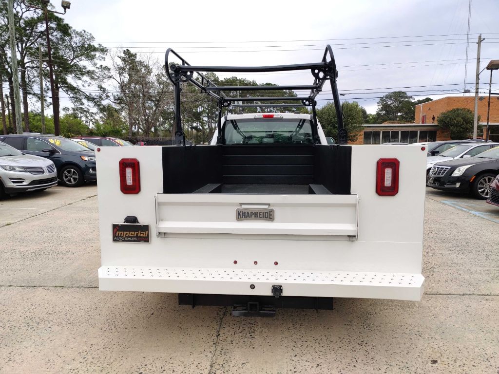 Photo 6 of this FORD F350 UTILITY