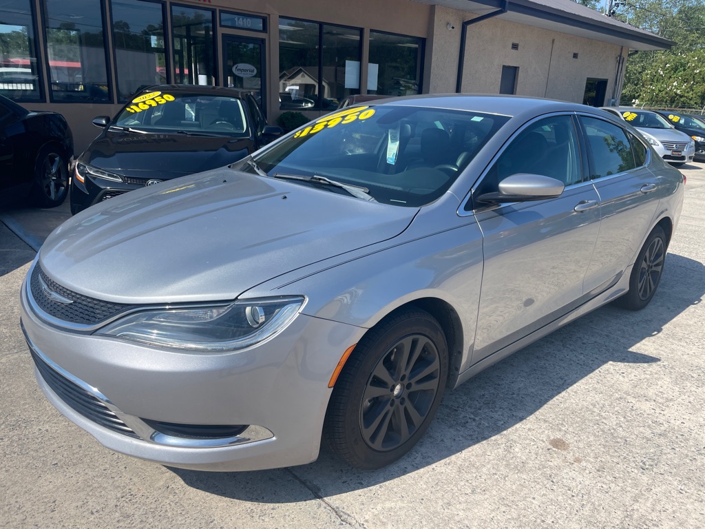 2017 CHRYSLER 200