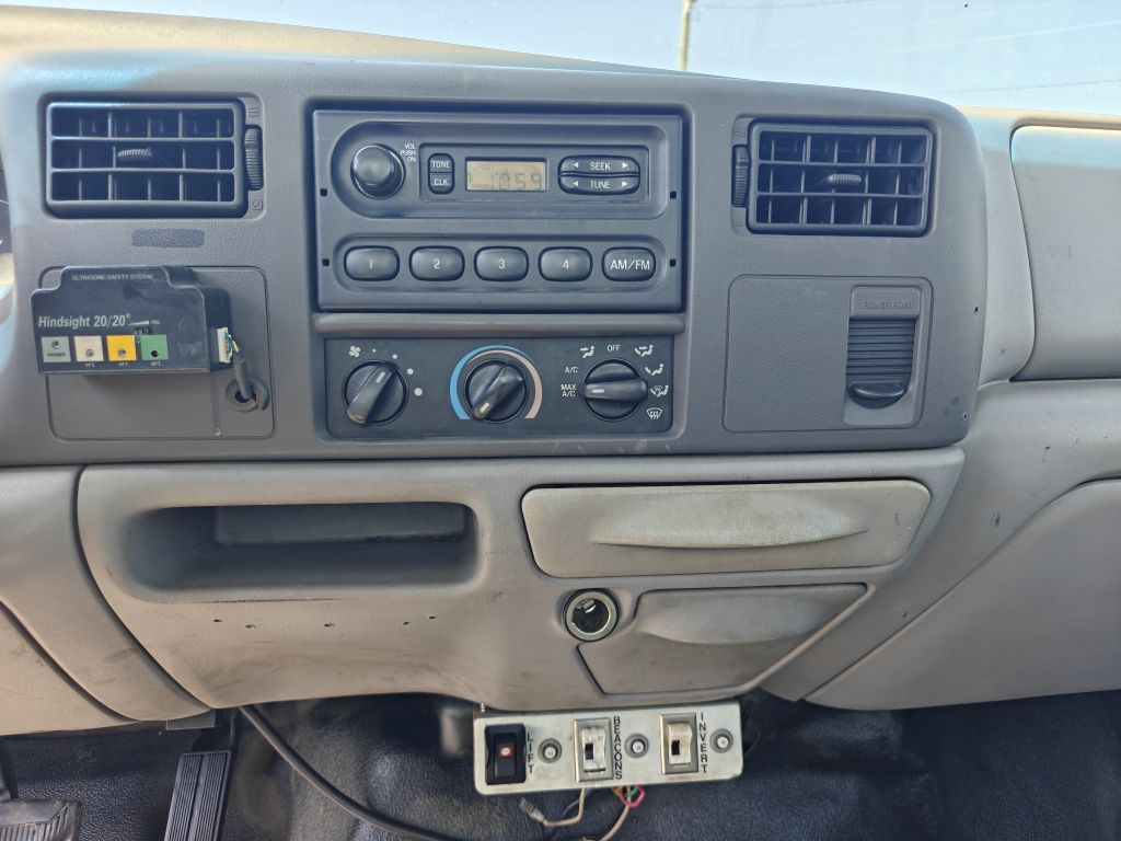 Photo 25 of this FORD F450 BUCKET