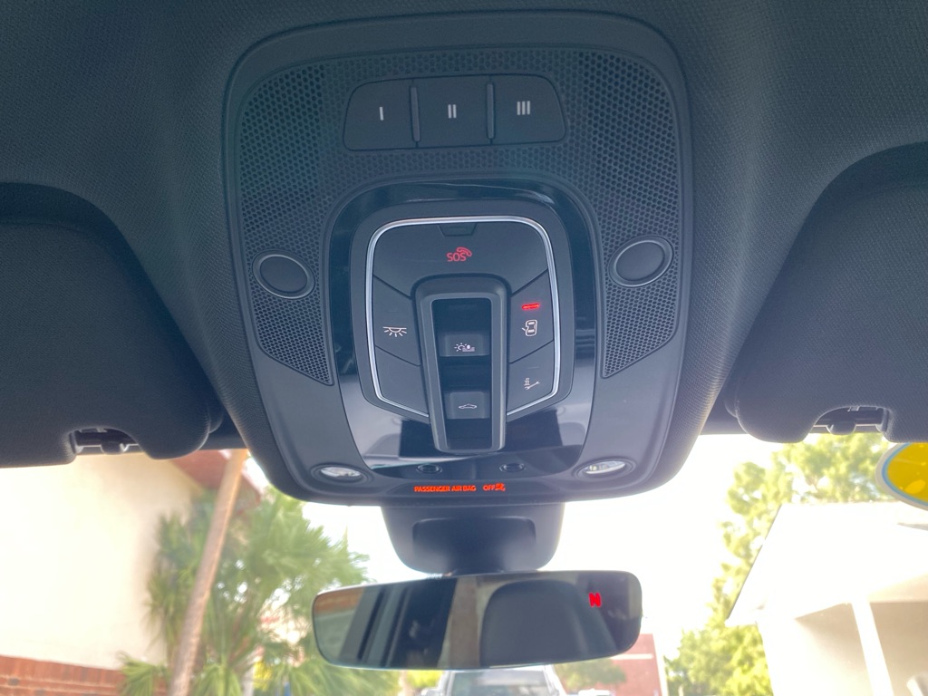 Photo 20 of this AUDI Q7