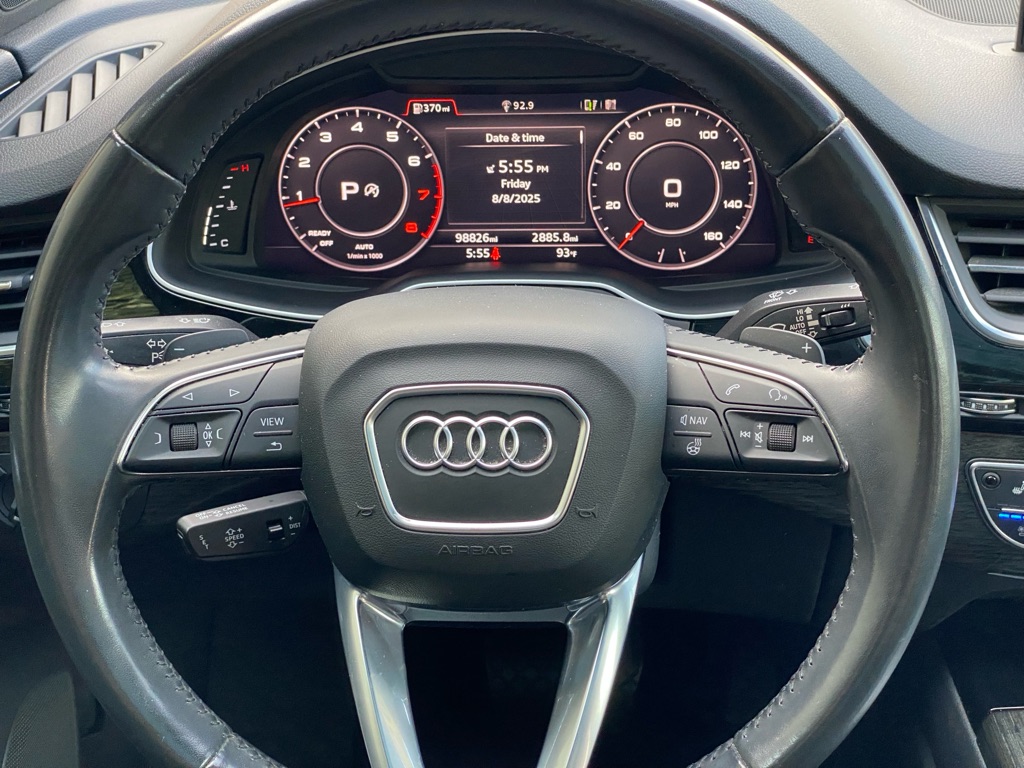 Photo 23 of this AUDI Q7