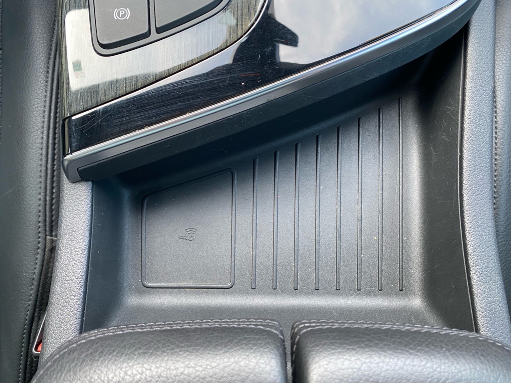 Photo 33 of this AUDI Q7