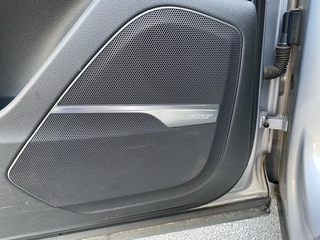 Photo 77 of this AUDI Q7