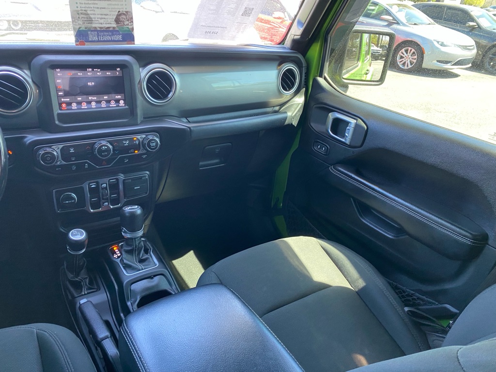 Photo 17 of this JEEP WRANGLER UNLIMI