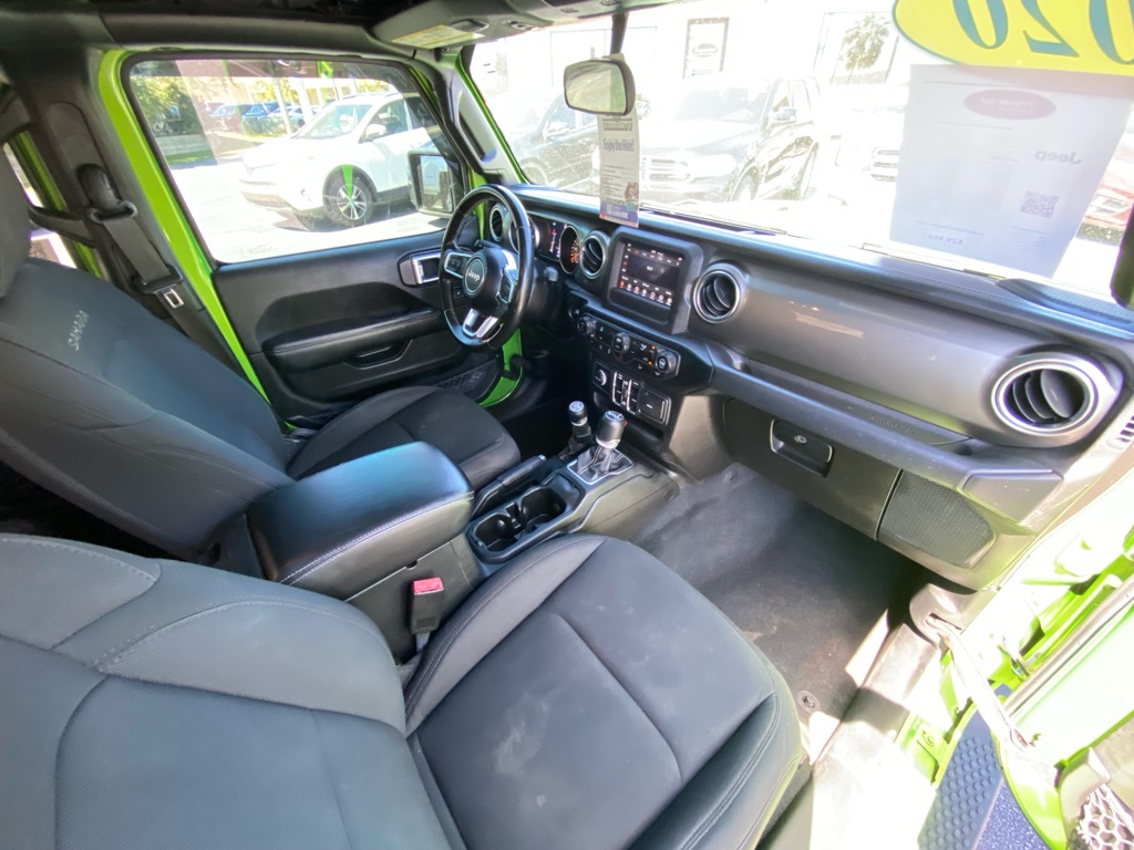 Photo 37 of this JEEP WRANGLER UNLIMI
