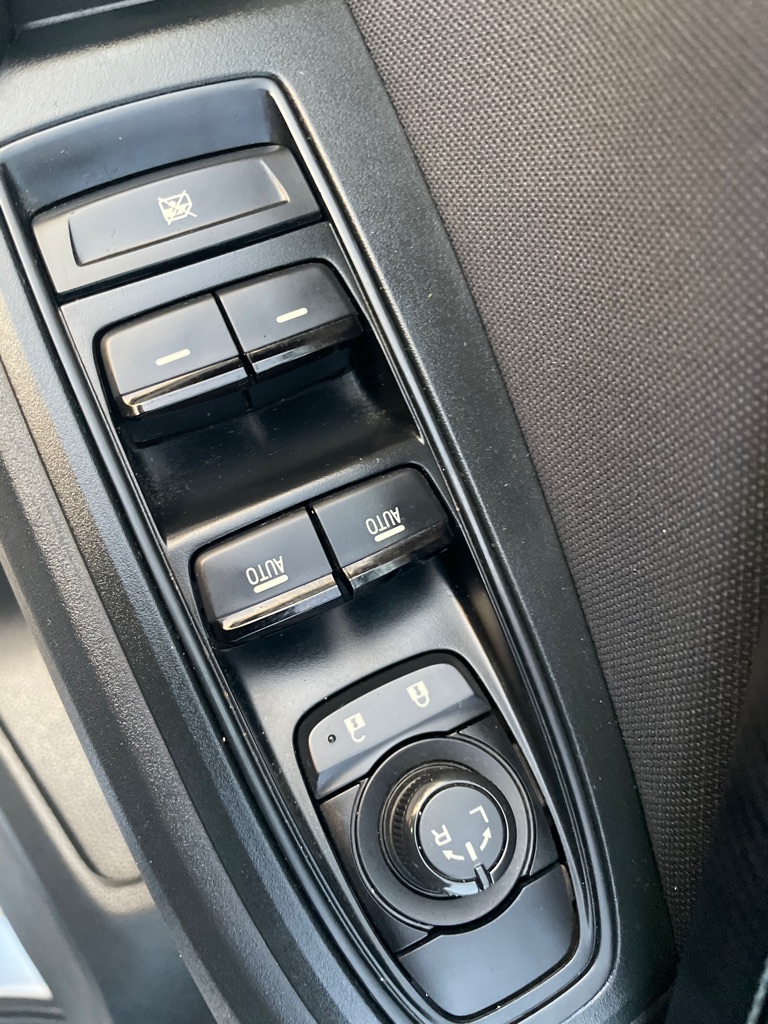 Photo 16 of this SUBARU CROSSTREK