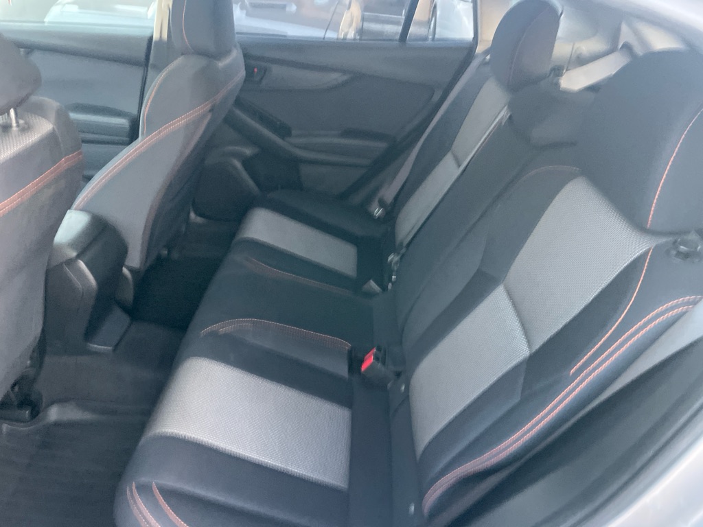 Photo 14 of this SUBARU CROSSTREK