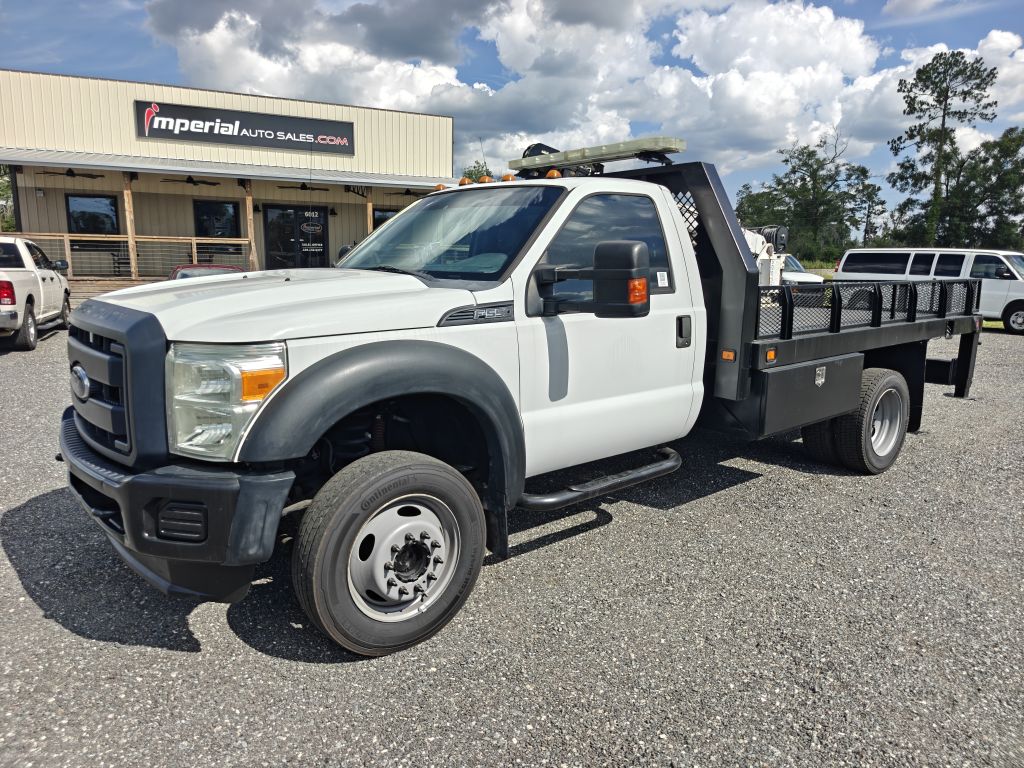 Photo 2 of this FORD F550 FLAT BOOM