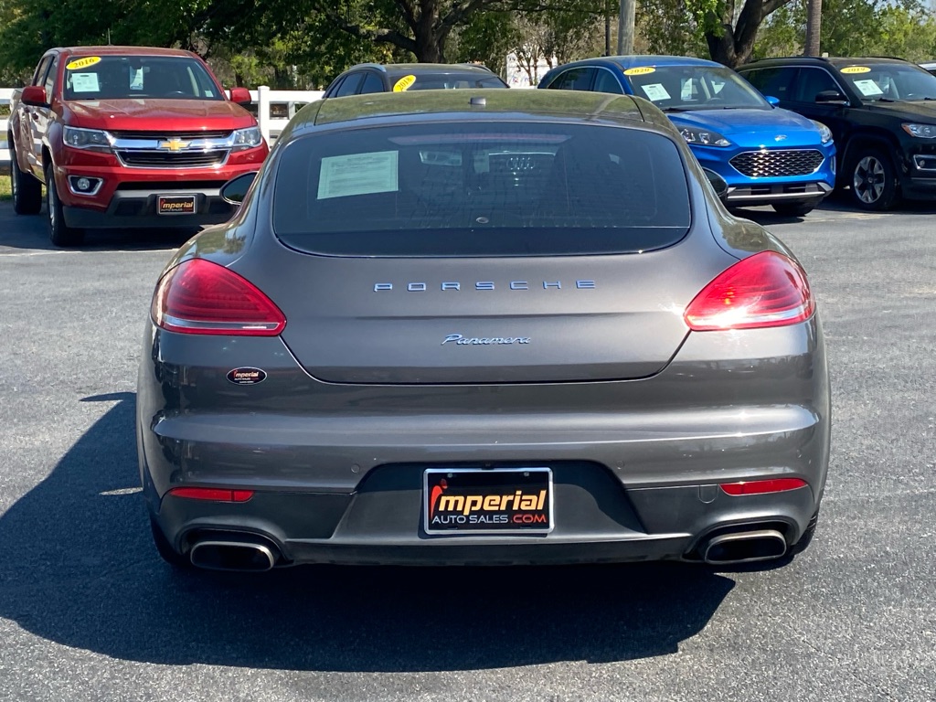 Photo 8 of this PORSCHE PANAMERA 4