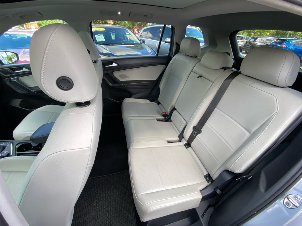 Photo 59 of this VOLKSWAGEN TIGUAN