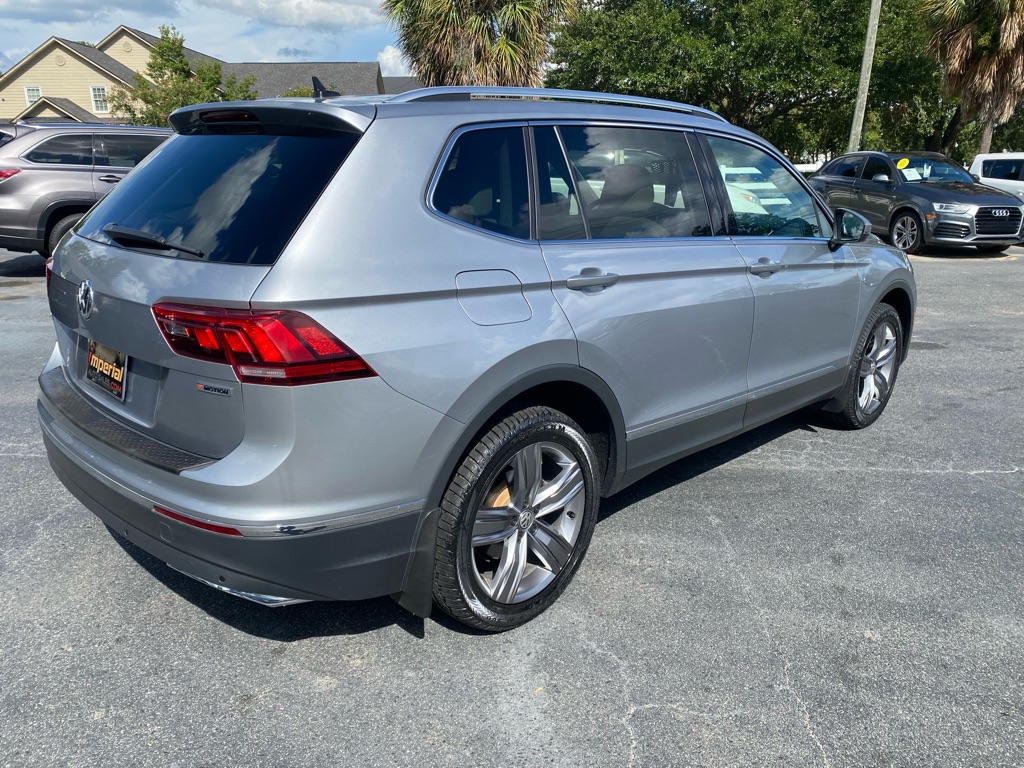 Photo 7 of this VOLKSWAGEN TIGUAN