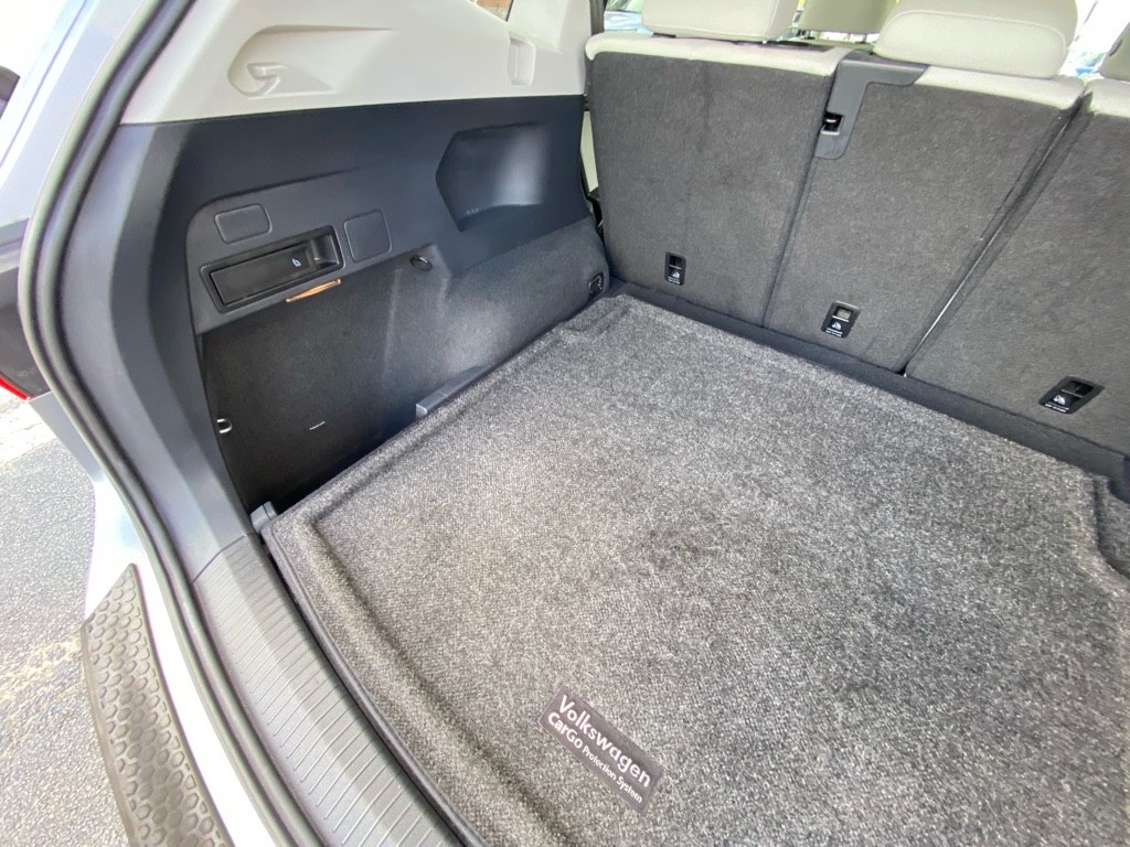 Photo 50 of this VOLKSWAGEN TIGUAN