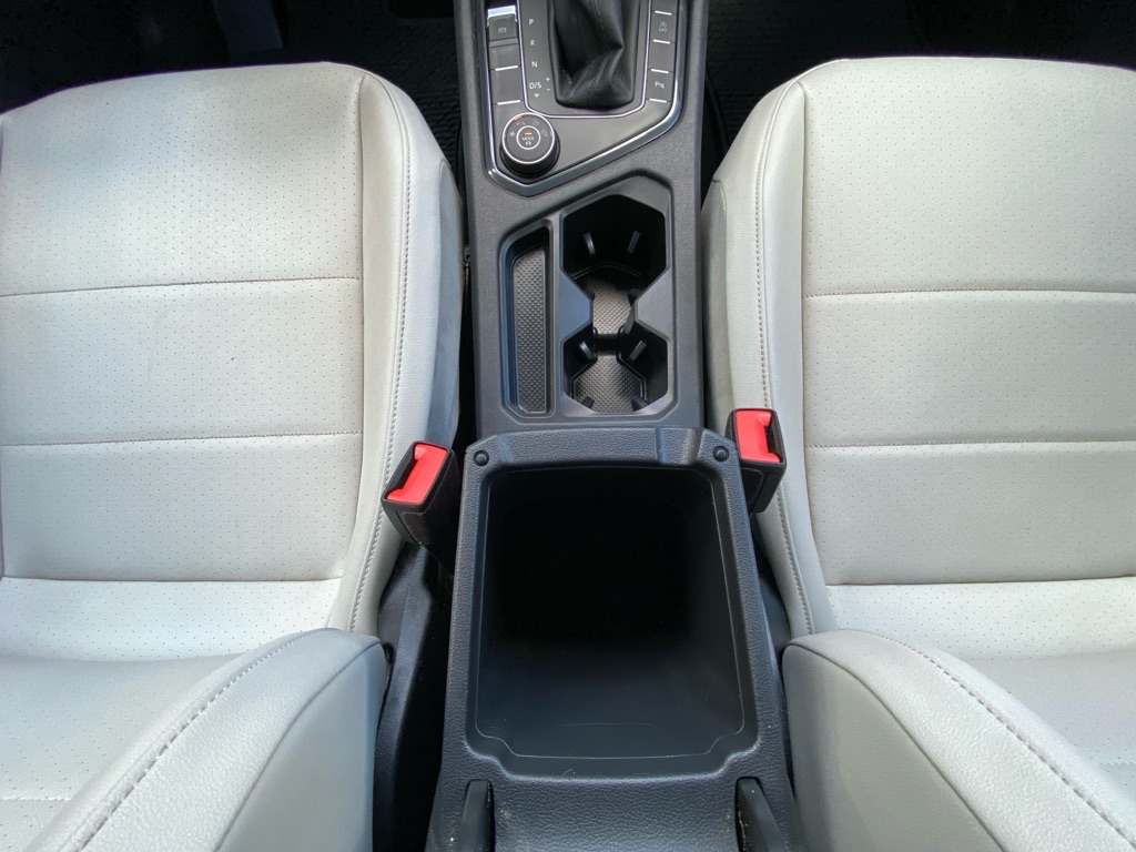 Photo 27 of this VOLKSWAGEN TIGUAN
