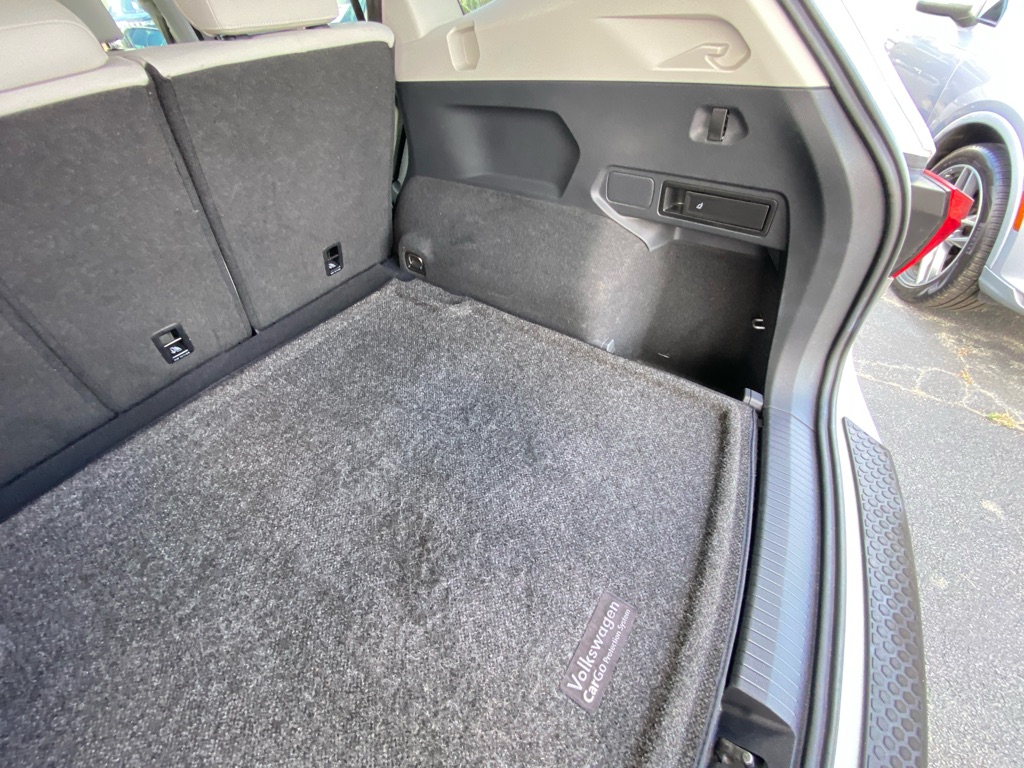 Photo 51 of this VOLKSWAGEN TIGUAN