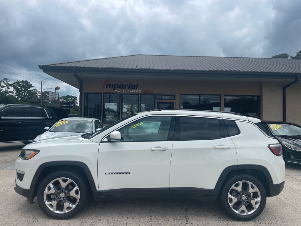 Photo 2 of this JEEP COMPASS