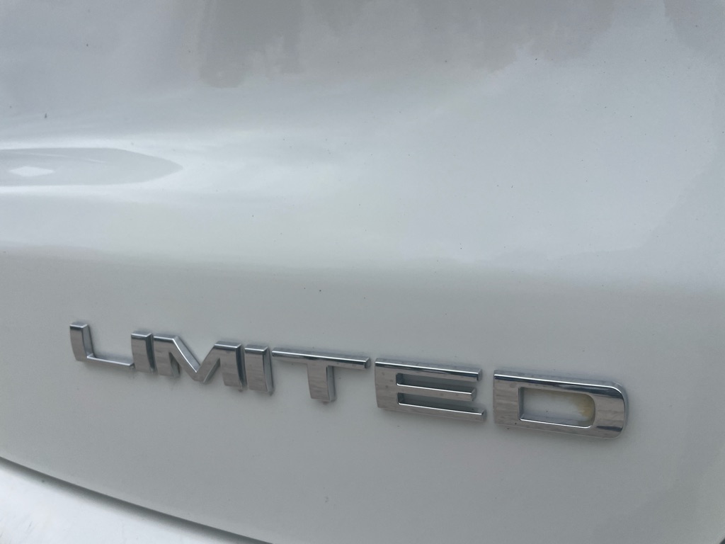 Photo 7 of this JEEP COMPASS