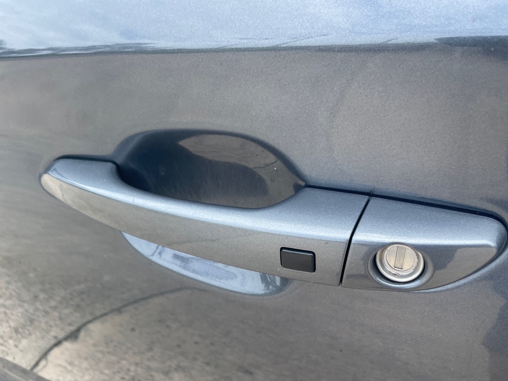 Photo 10 of this HYUNDAI TUCSON
