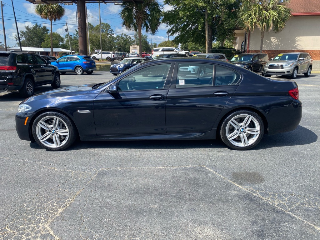Photo 4 of this BMW 535I