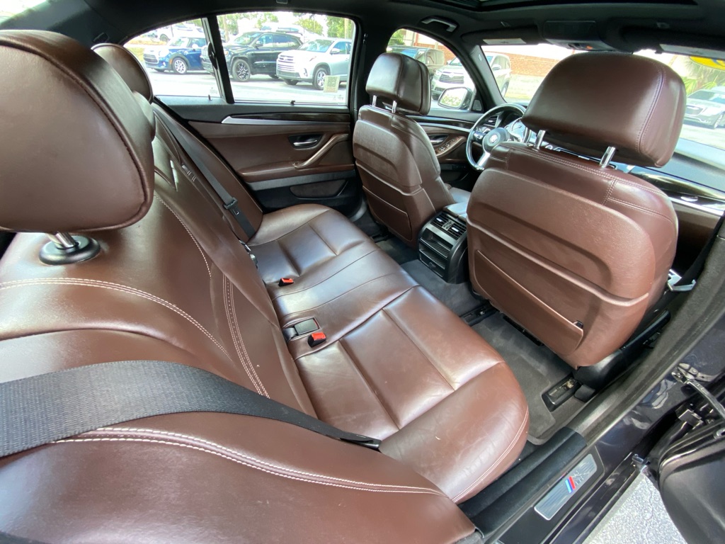 Photo 50 of this BMW 535I