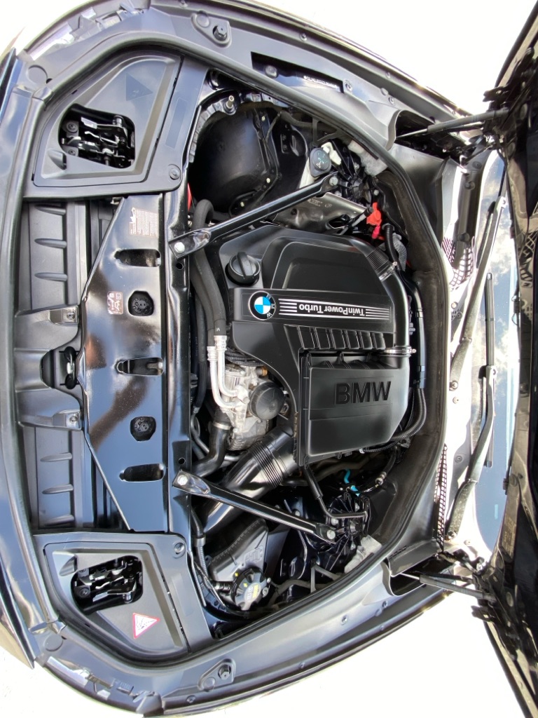 Photo 72 of this BMW 535I