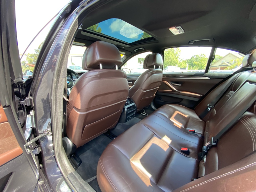 Photo 67 of this BMW 535I