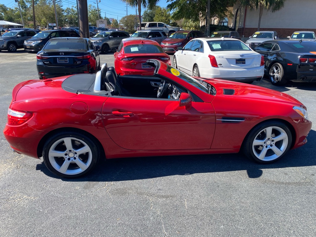 Photo 39 of this MERCEDES-BENZ SLK 250