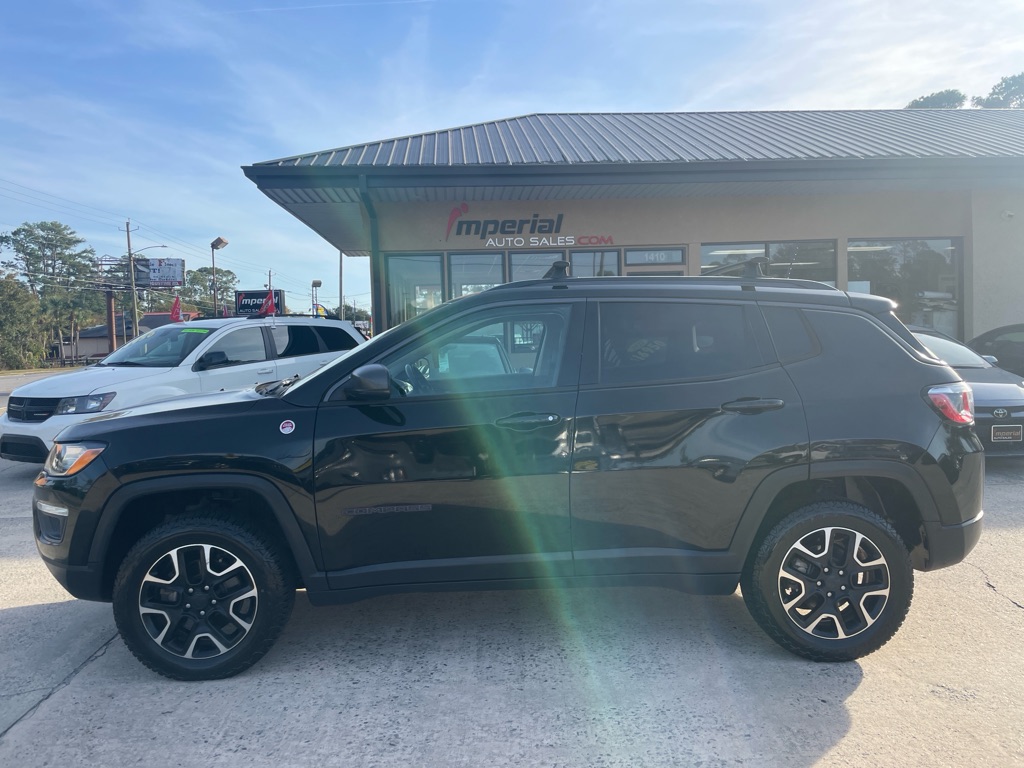 Photo 2 of this JEEP COMPASS