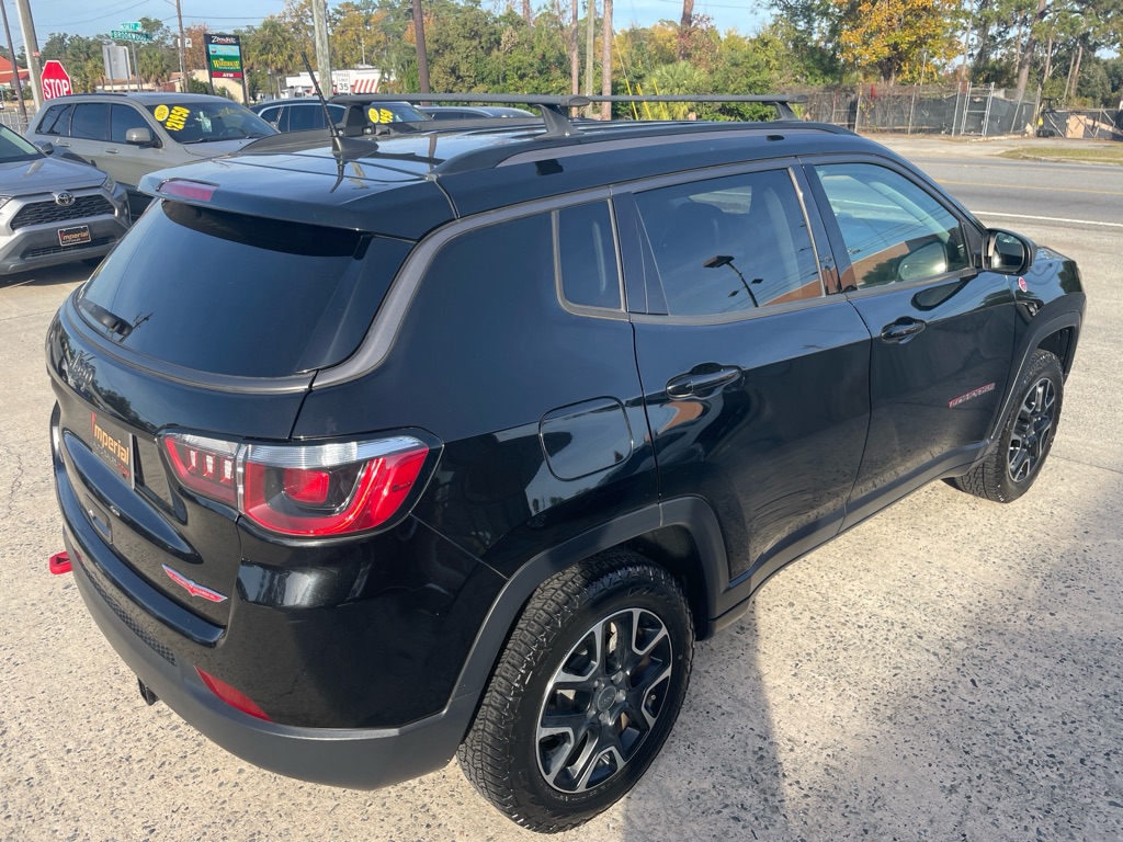 Photo 5 of this JEEP COMPASS