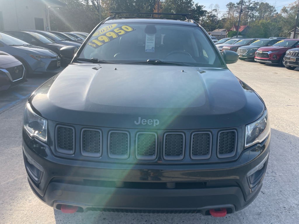 Photo 3 of this JEEP COMPASS