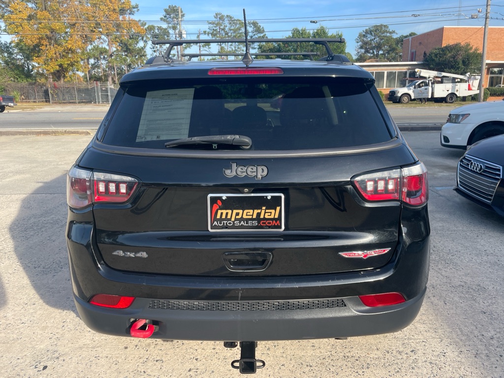 Photo 6 of this JEEP COMPASS