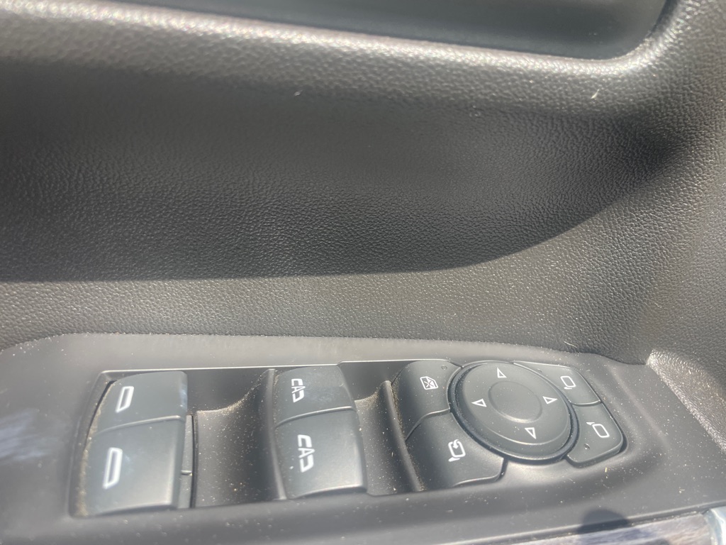 Photo 19 of this CHEVROLET SILVERADO 1500
