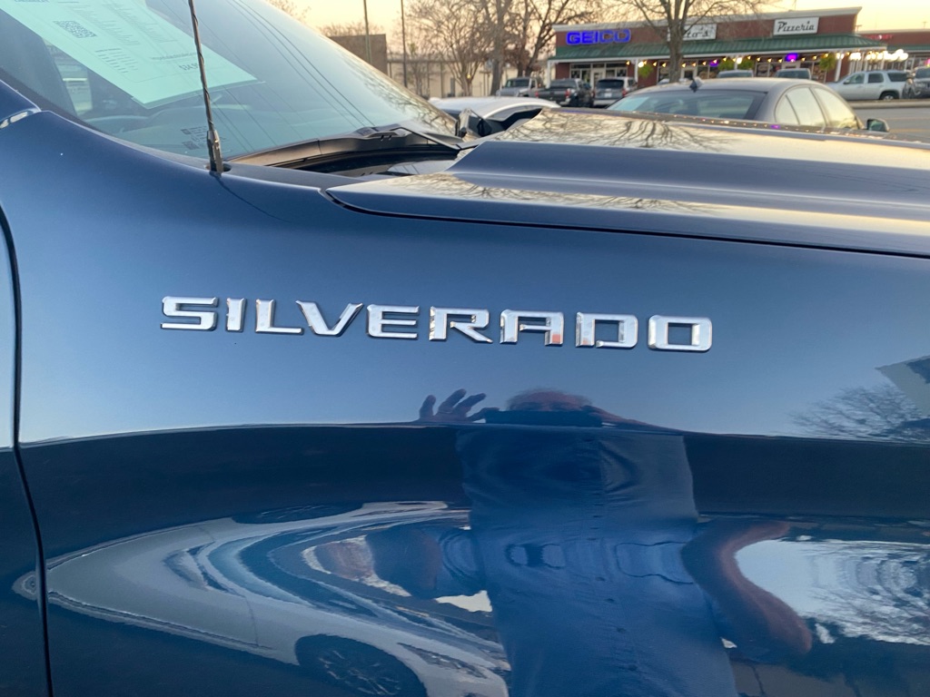 Photo 12 of this CHEVROLET SILVERADO 1500
