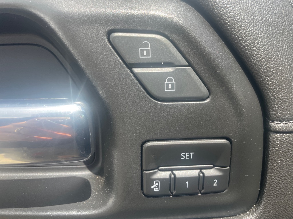 Photo 20 of this CHEVROLET SILVERADO 1500