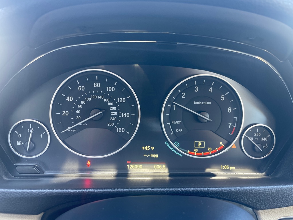 Photo 19 of this BMW 328XI