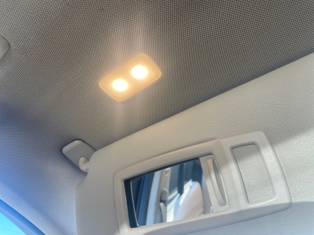 Photo 27 of this BMW 328XI