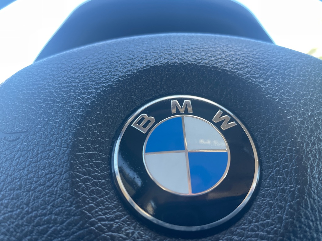 Photo 31 of this BMW 328XI