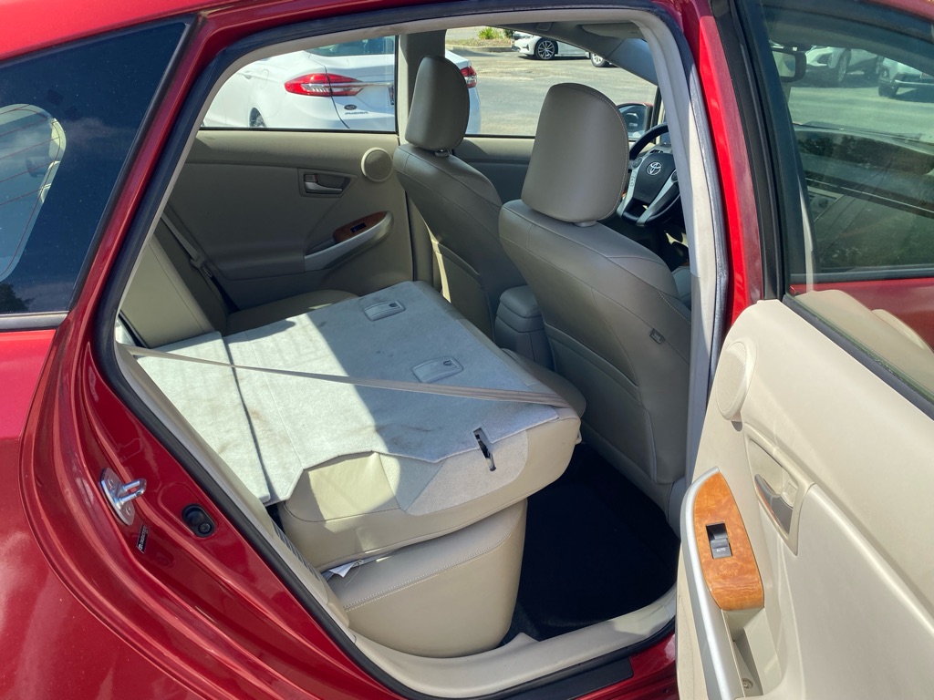 Photo 49 of this TOYOTA PRIUS