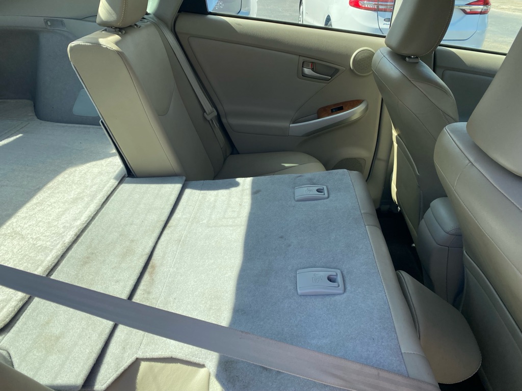 Photo 50 of this TOYOTA PRIUS