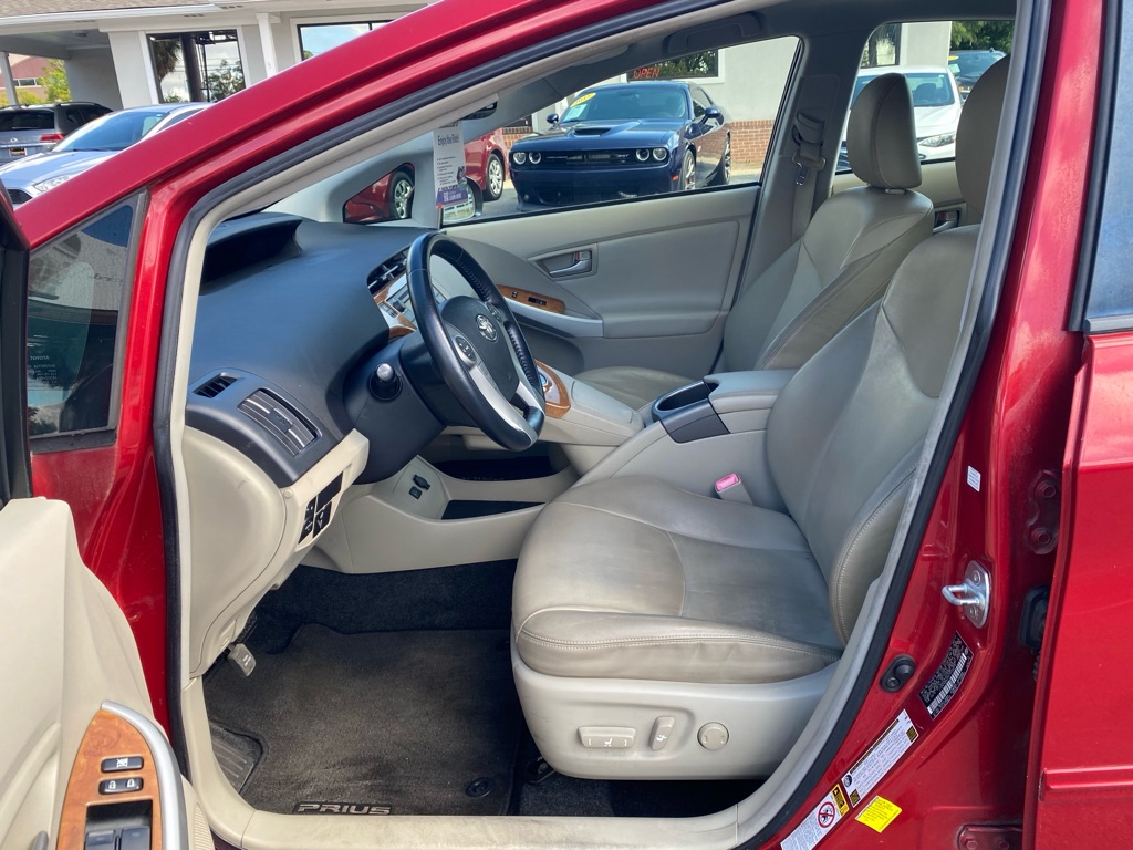 Photo 29 of this TOYOTA PRIUS