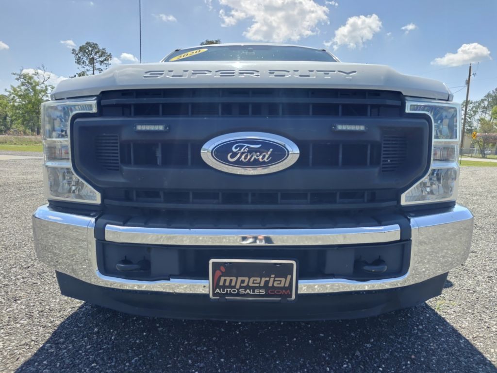 Photo 2 of this FORD F250 UTILITY