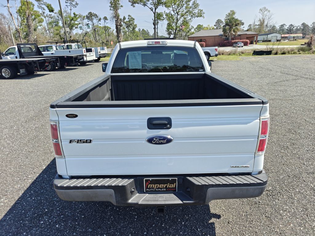 Photo 9 of this FORD F150 XL REG