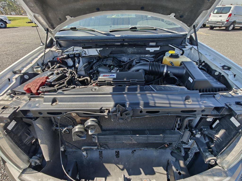 Photo 25 of this FORD F150 XL REG