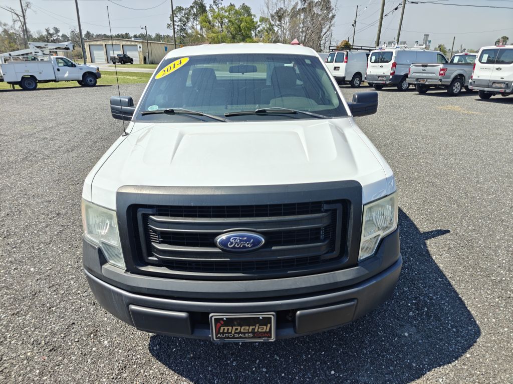 Photo 3 of this FORD F150 XL REG