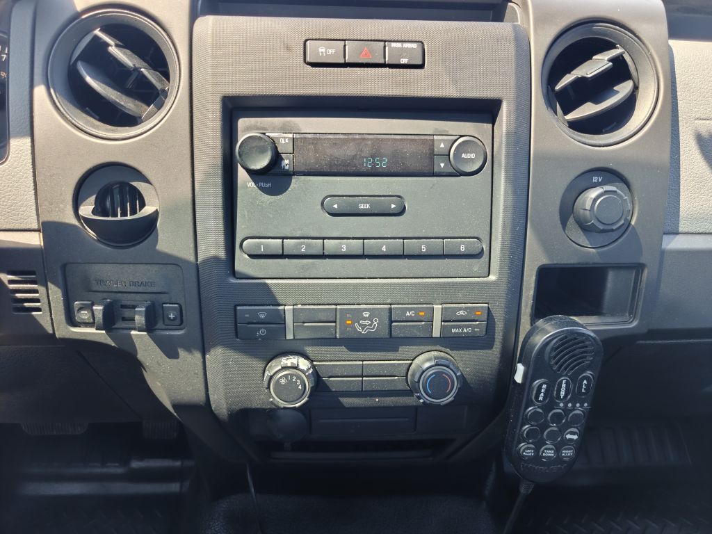 Photo 20 of this FORD F150 XL REG